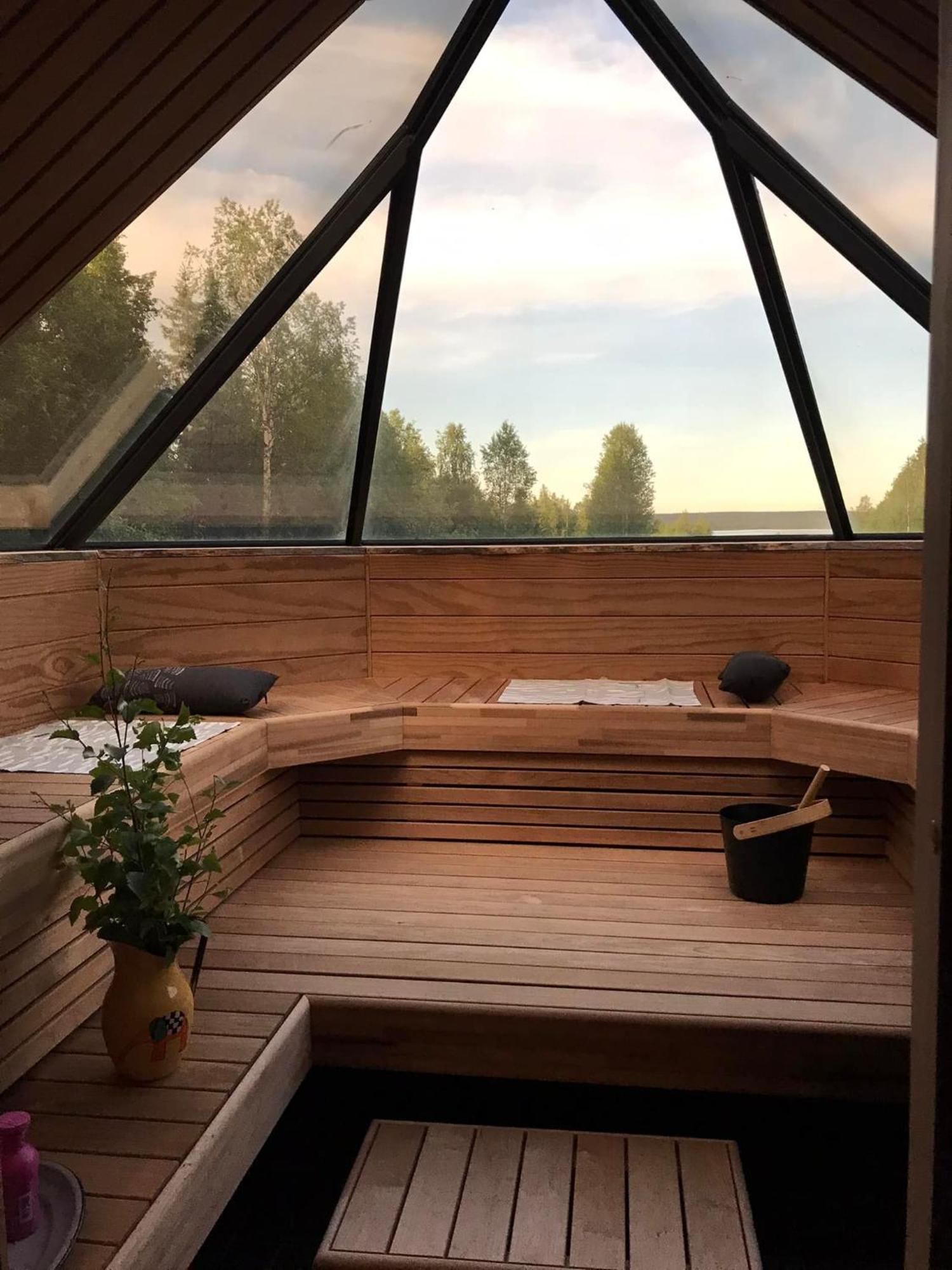 Paeivin Pirtti - Pirttikahvila Ja B&B Луосто Екстер'єр фото